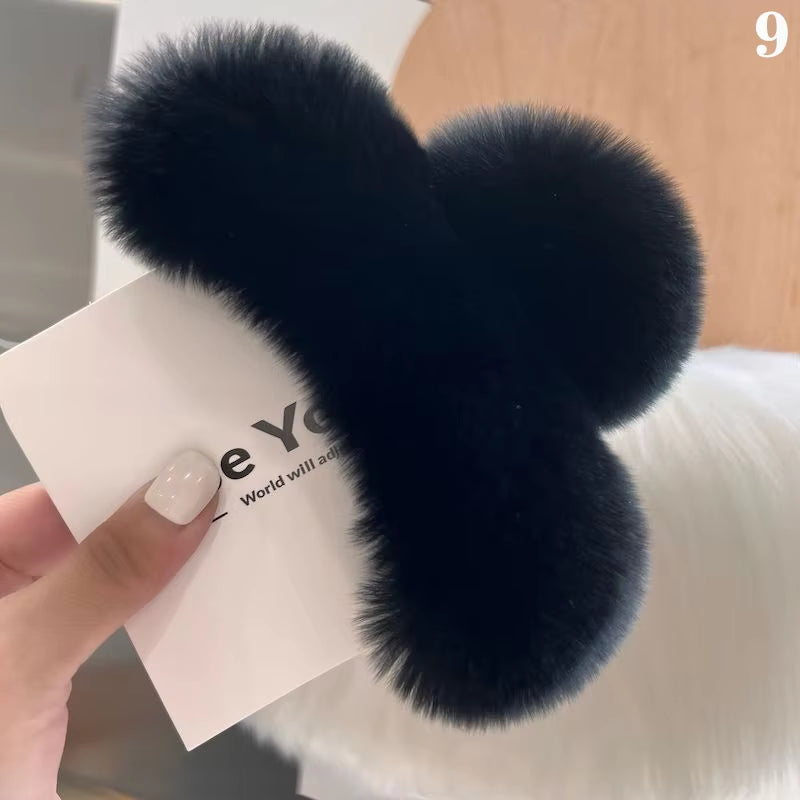Winter Faux Fur Hair Claw Rabbit Hair Hairpins Plush Hair Clip Barrette Crab Headwear for Women Girls Hair Accessories